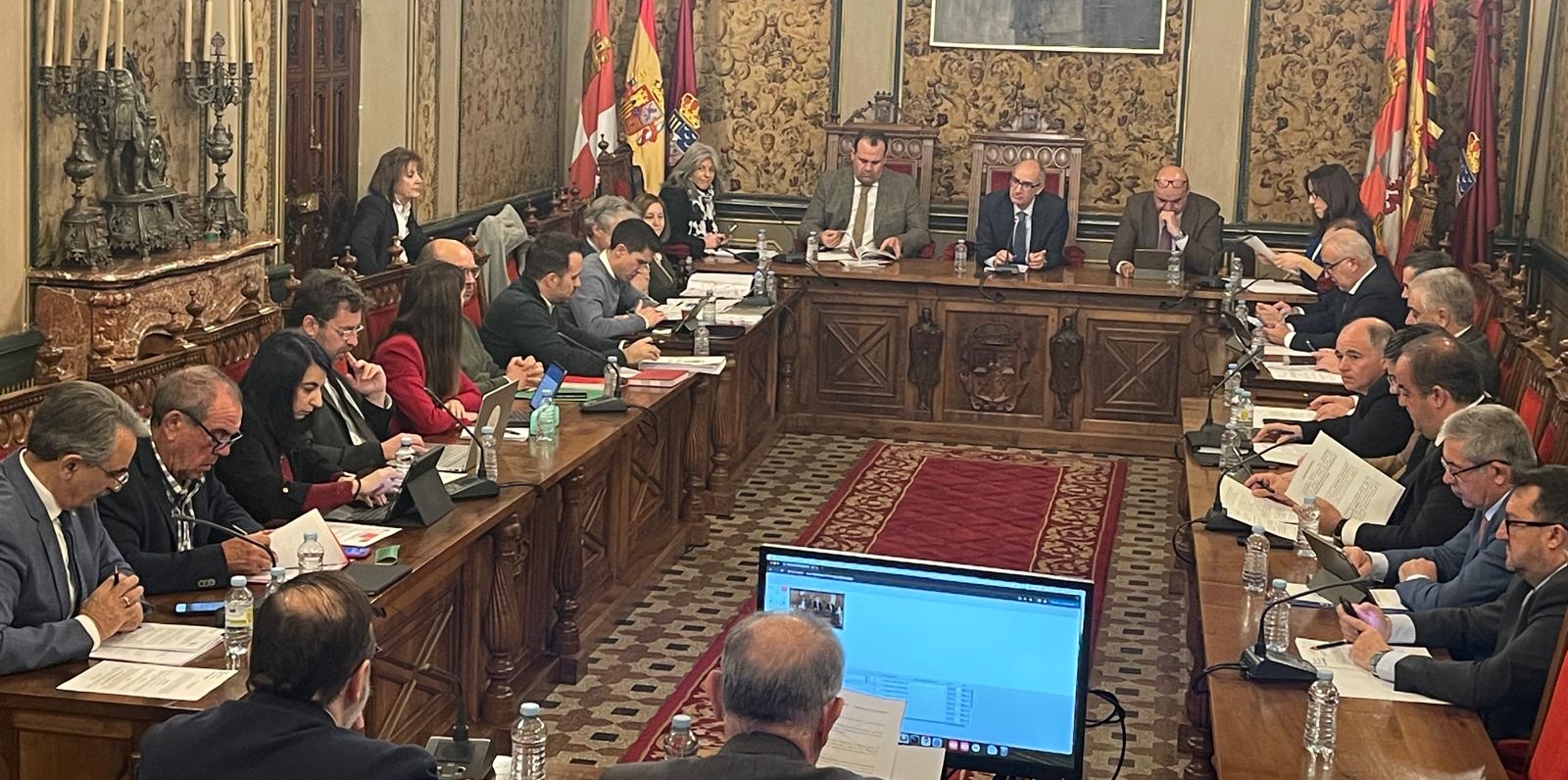 La Diputación aprueba una declaración institucional en defensa del empleo y los derechos laborales de los trabajadores de Majorel S.P.