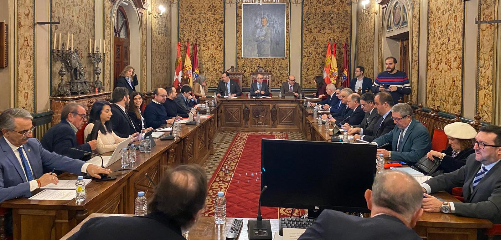 El Pleno de la Diputación de Salamanca aprueba medidas en materia asistencial, social y organizativa